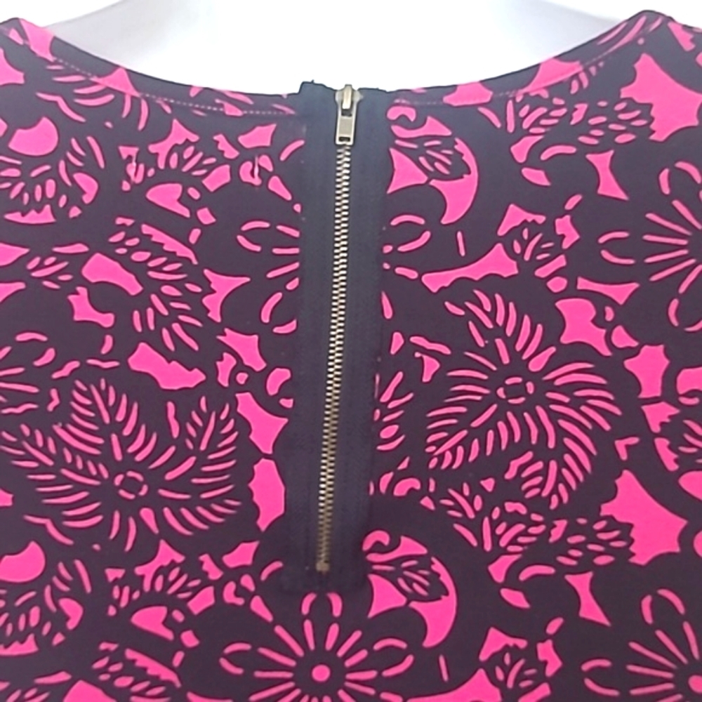 Hannah T-shirt short sleeve fuchsia bright pink black floral print boat neck - Picture 5 of 7